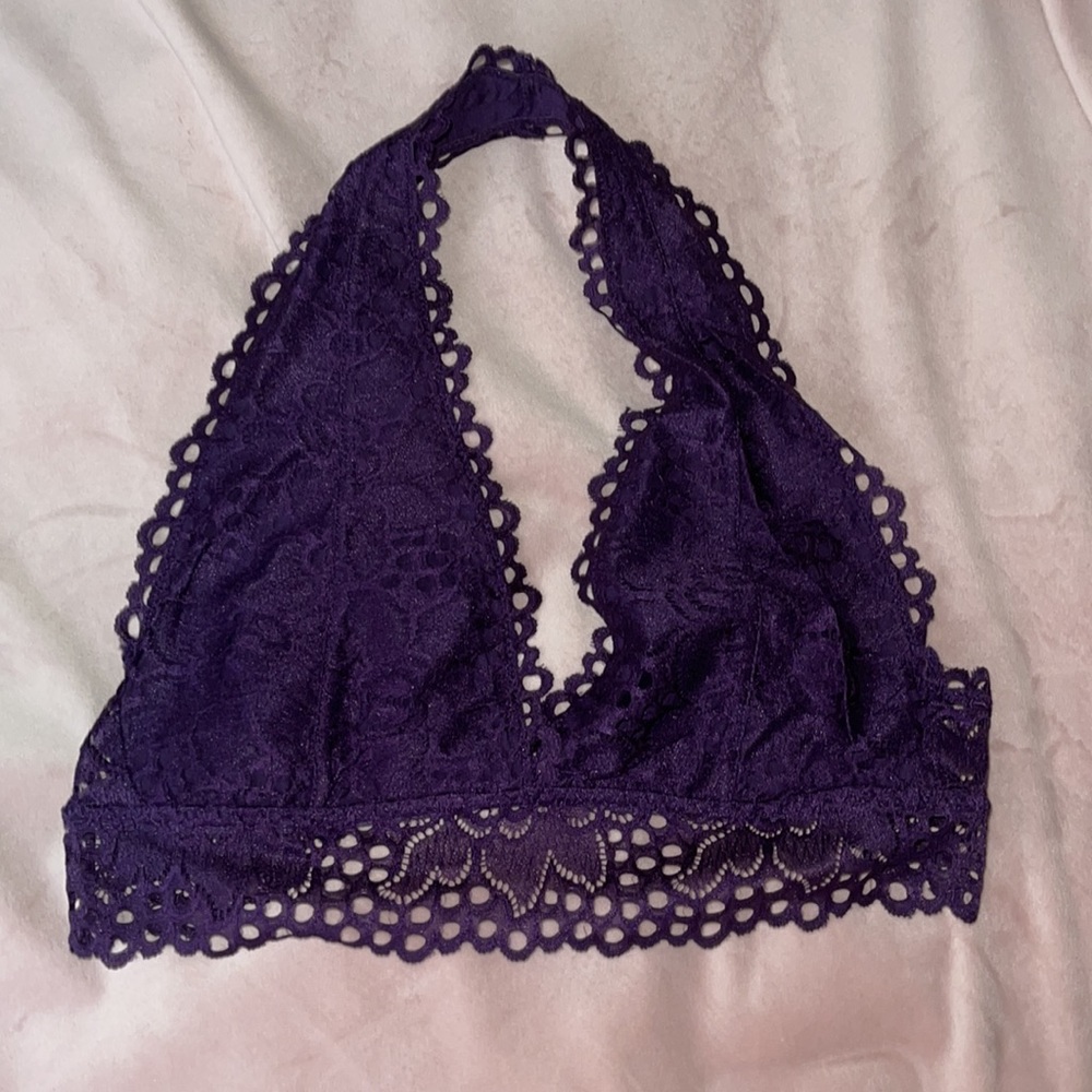 Halter bra - Picture 5 of 5